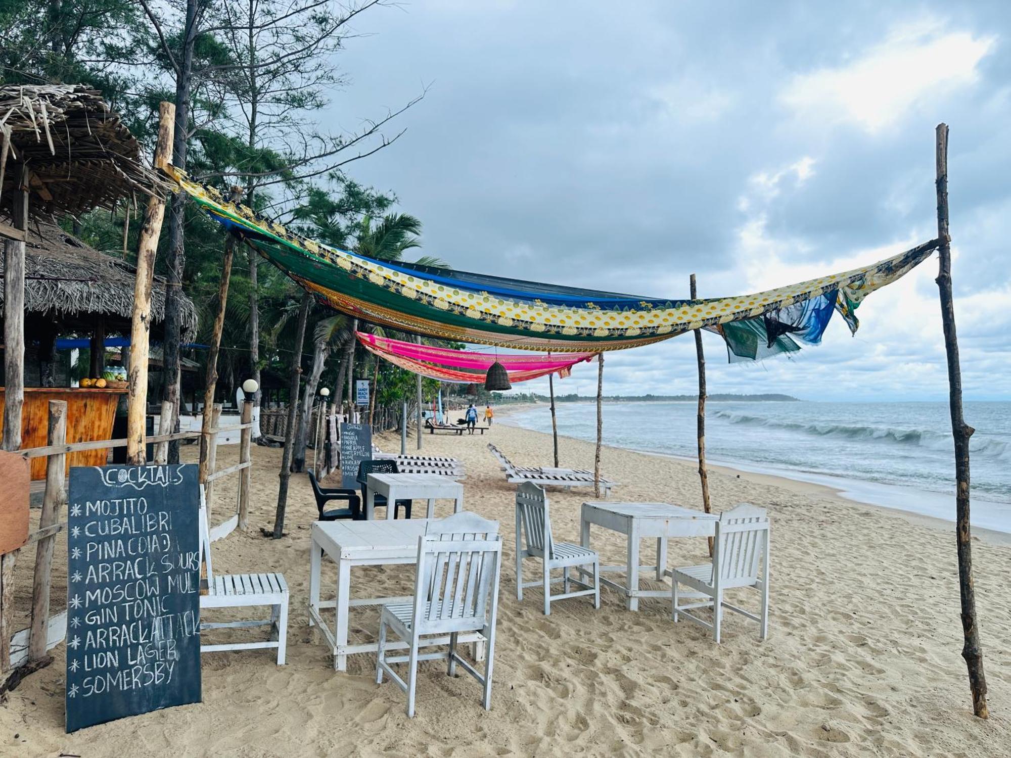 Beach Wave Hotel آروغام المظهر الخارجي الصورة
