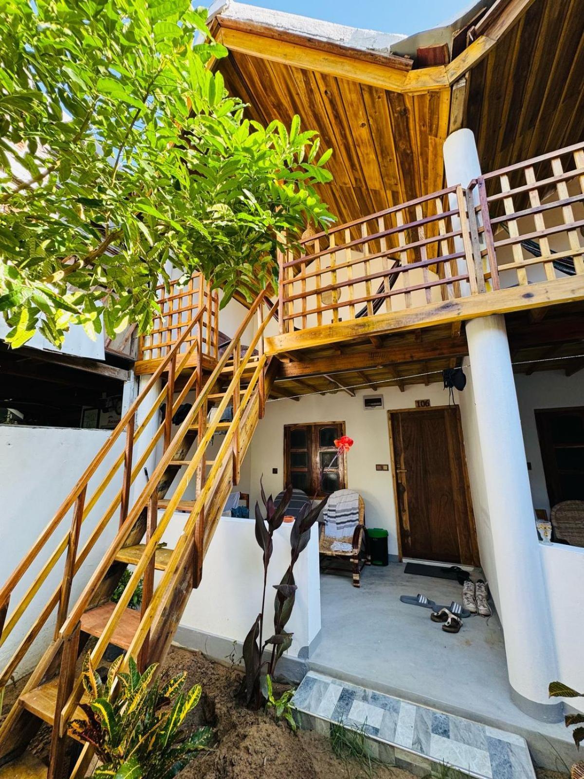 Beach Wave Hotel آروغام المظهر الخارجي الصورة